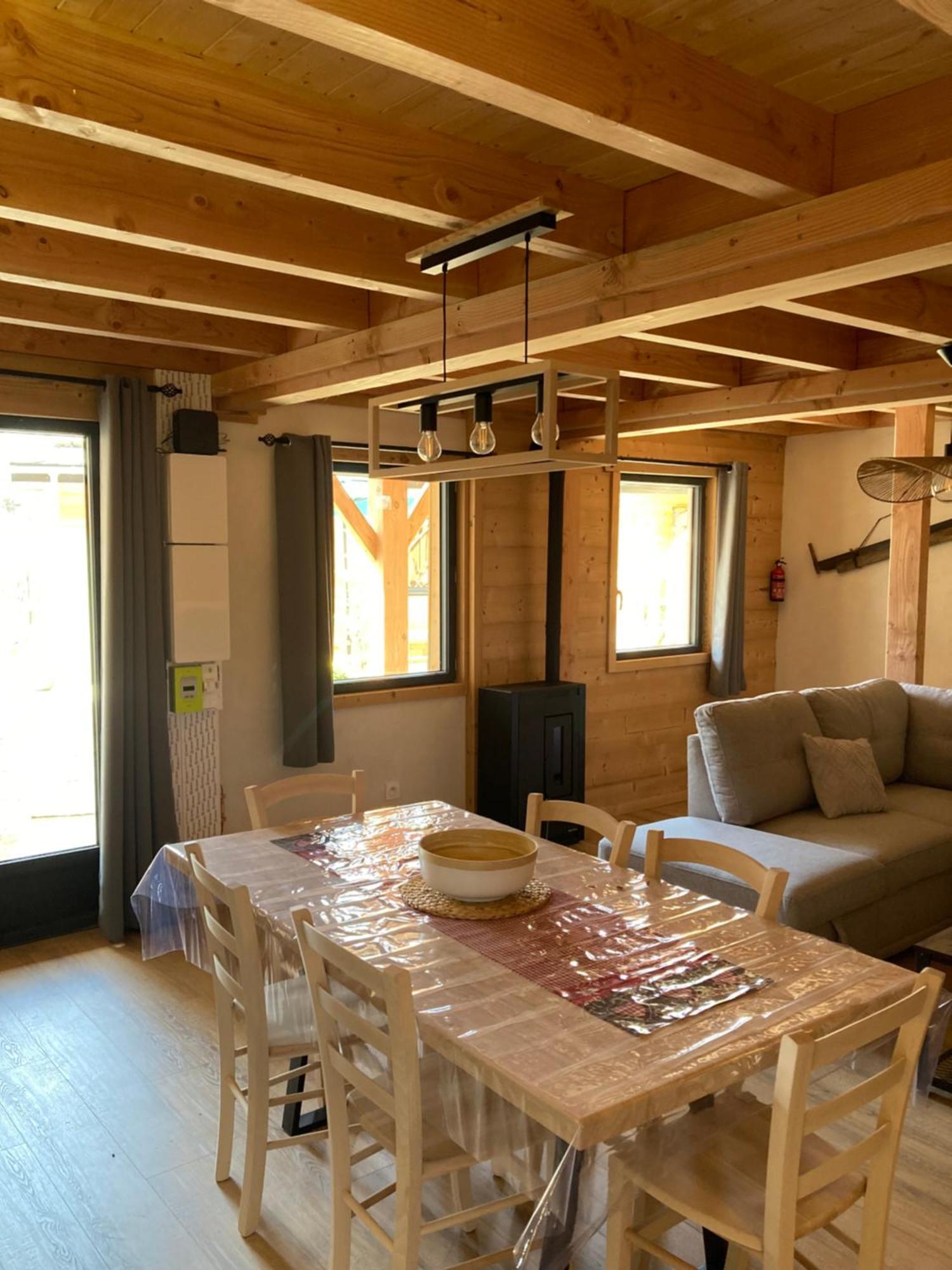 Grange Nere Le Clos Des Ours Matemale Kültér fotó